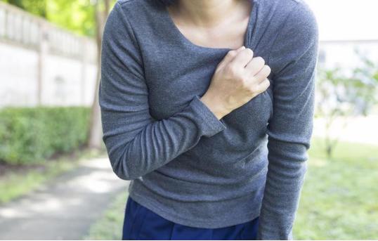 夏天为何容易气血不足？老中医：女人只有养于内，才能美于外！