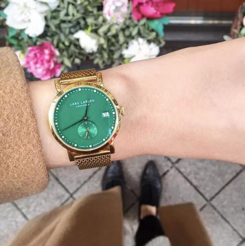 彩色刻度腕表,职场手表选择攻略