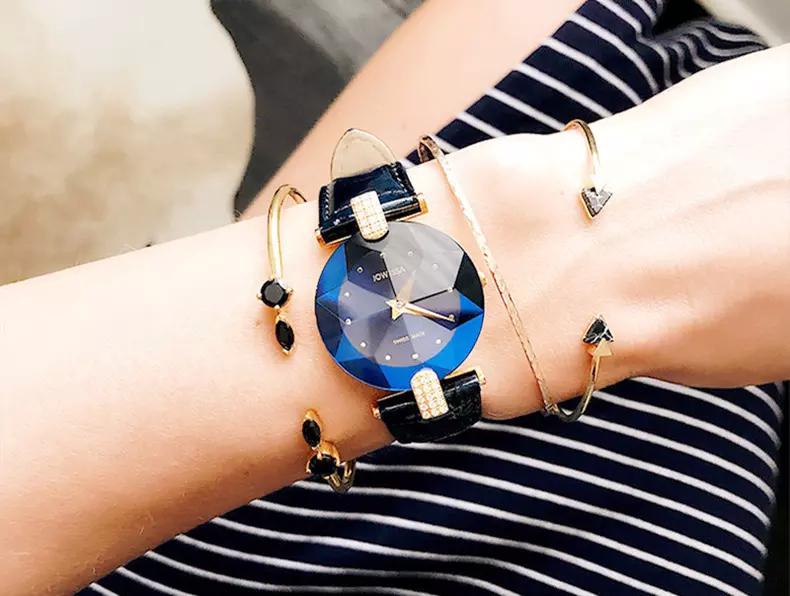 彩色刻度腕表,职场手表选择攻略