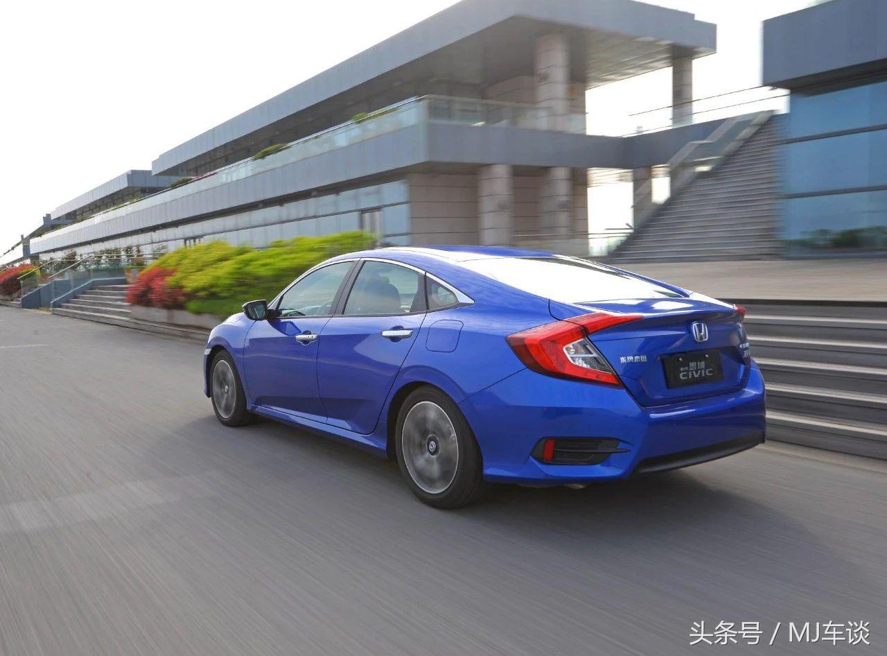 法拉利真的跑不过rs7吗,法拉利就不容易坏吗