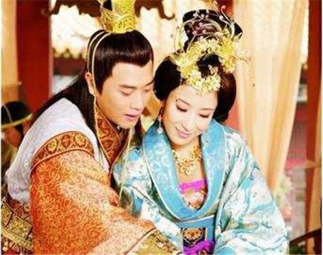 历史上只娶一个女人的皇帝,中国历史上只娶了一个女人的皇帝