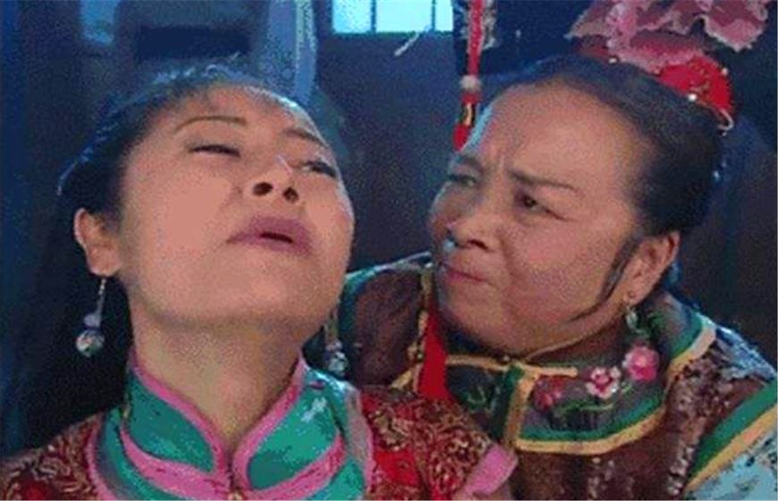 女太监都是这样被阉割的!看着都痛,比男太监经历的要痛苦多了!