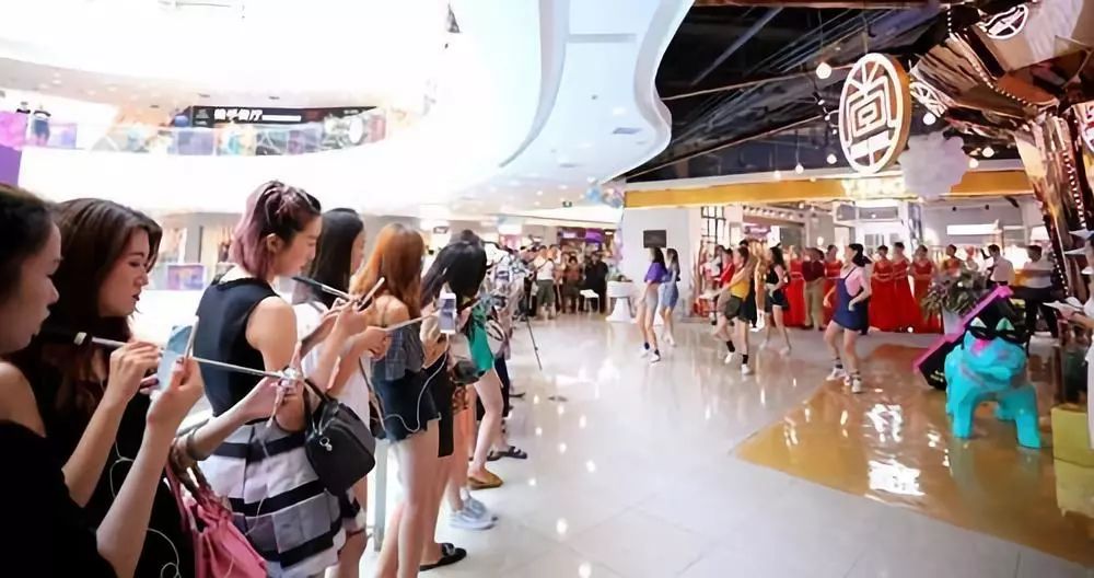 有颜又有料的网红女人街，CBD万达尚街开业啦！