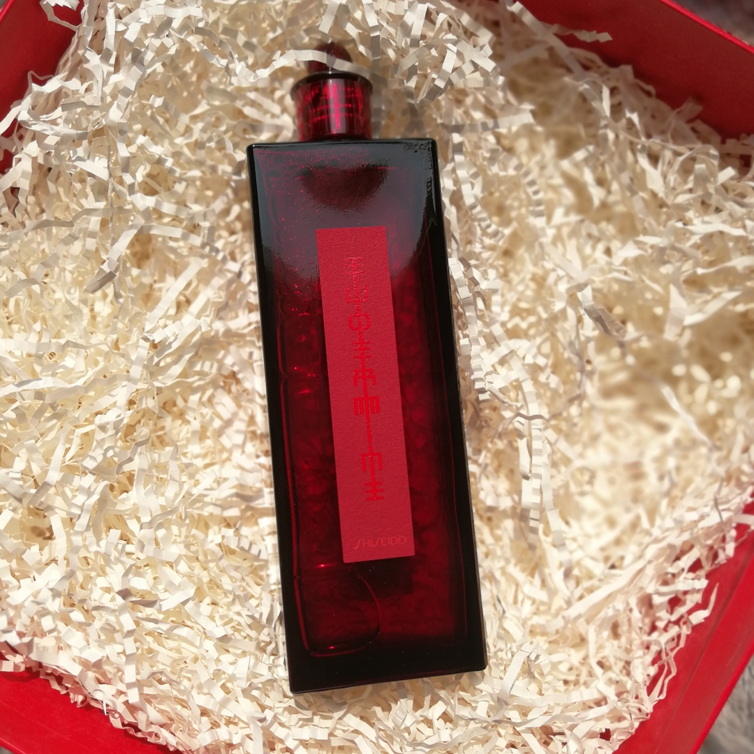 资生堂红色蜜露和天率丹哪个好用,资生堂红色蜜露精华化妆液怎么样