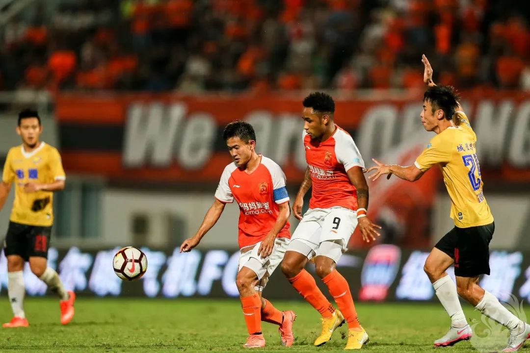 失球,上海申鑫武汉卓尔首发