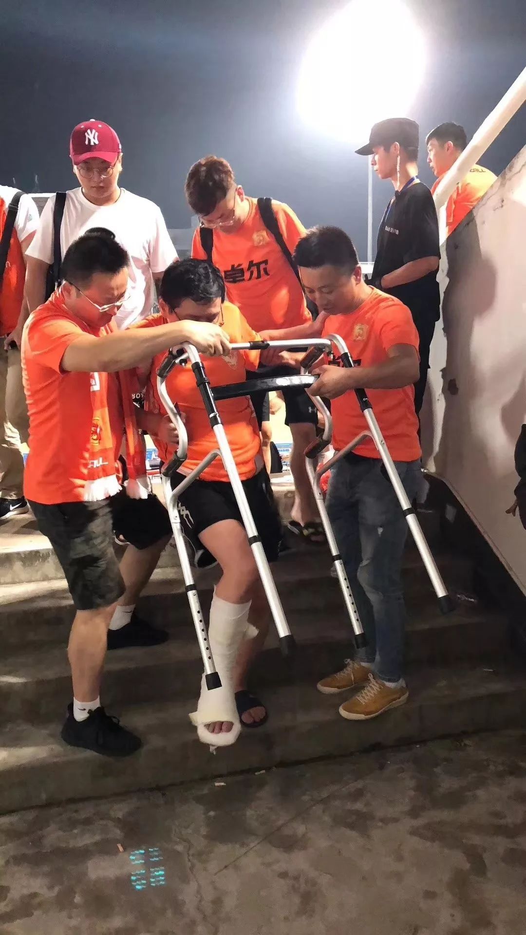 失球,上海申鑫武汉卓尔首发