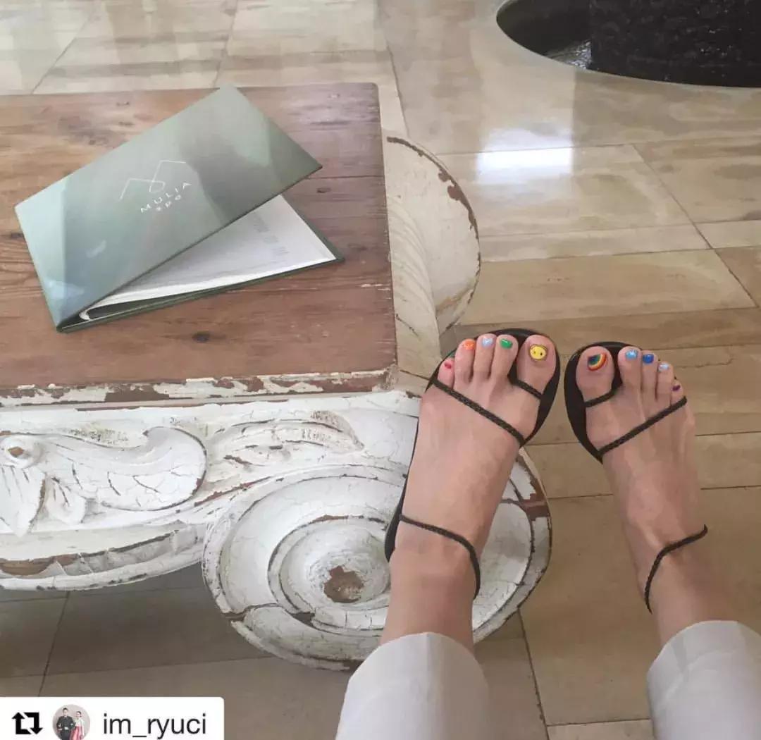 如何找到最全的潮鞋推荐,终于找到同款鞋