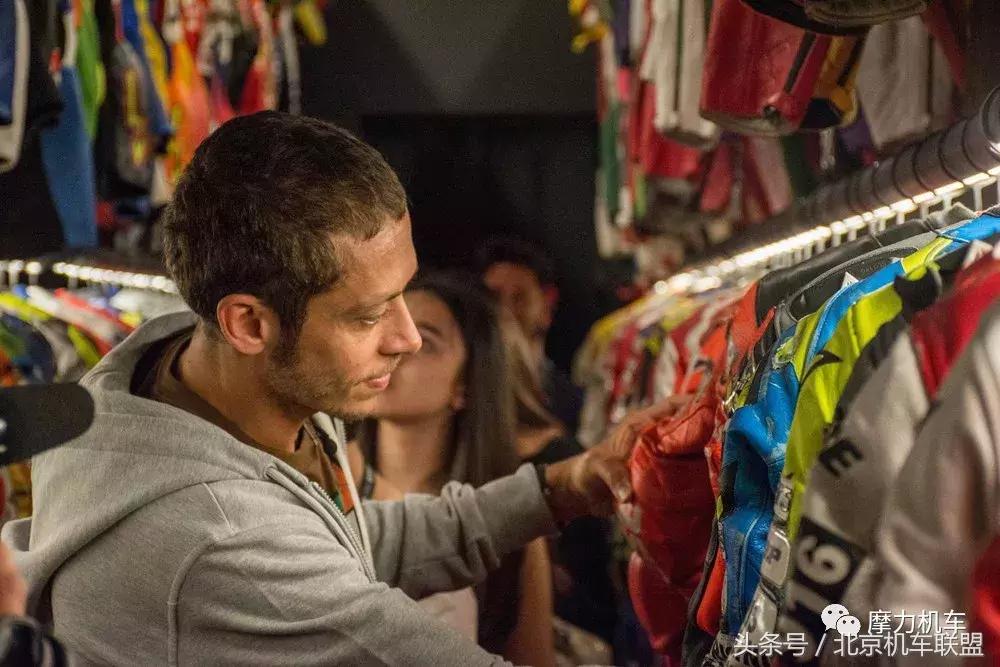 丹尼斯摩托车防护装备,郑州市丹尼斯机车装备店