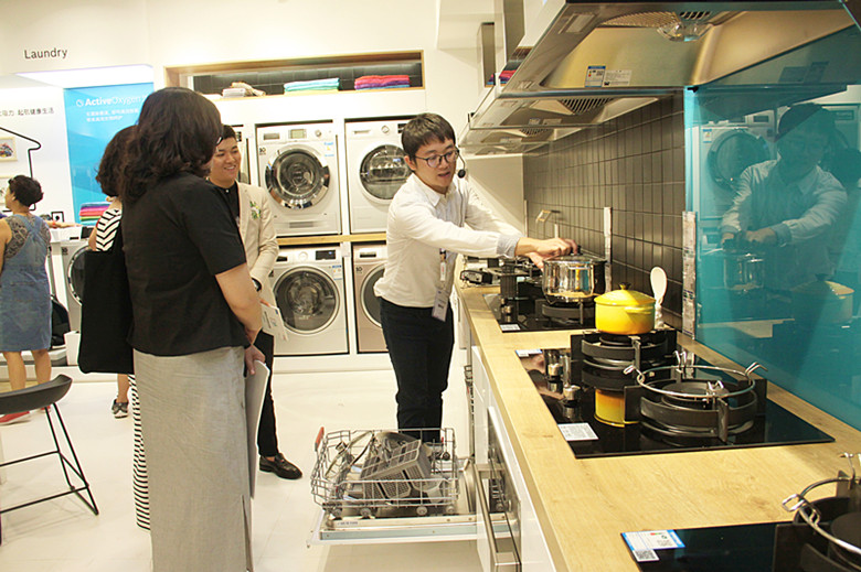 德国精品博世家电又来昆明搞事了！红星美凯龙生活体验馆在昆揭幕