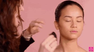 让脸小10倍的修容法,超自然的修容小技巧