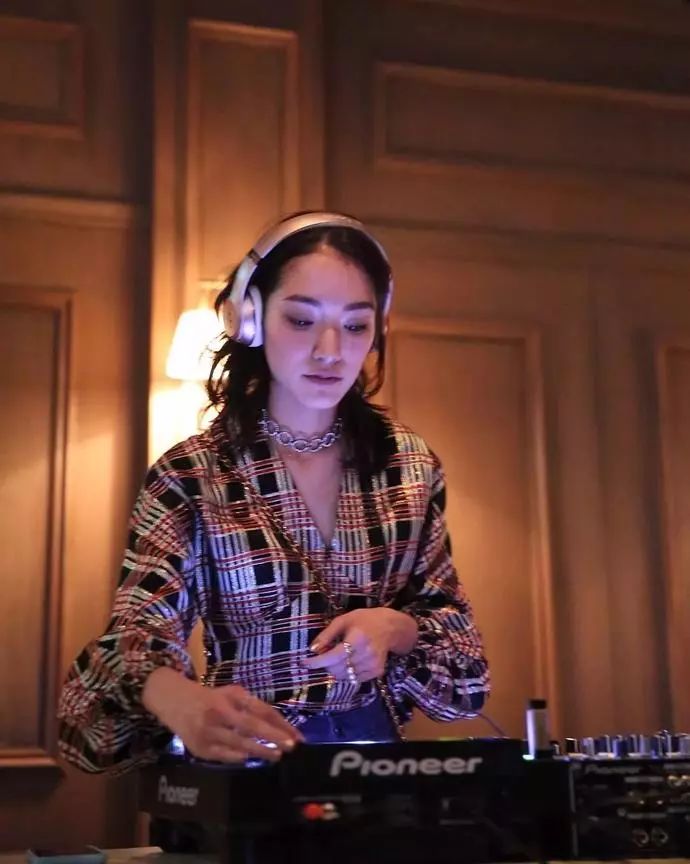 160cm的穿搭指南,看SayoYoshida就够了!