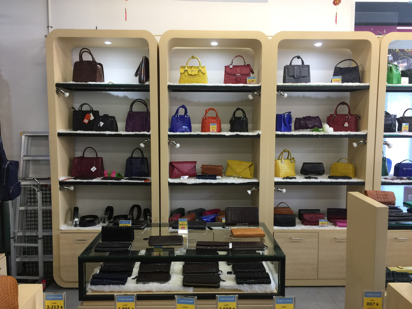 普吉岛机场购物必买清单,普吉岛自由行购物