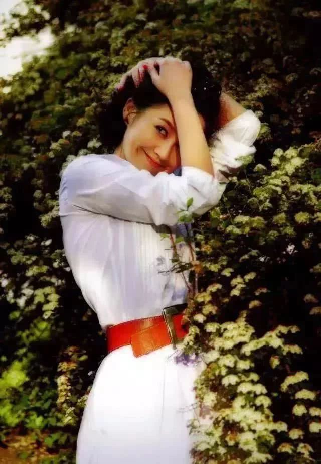 被50岁许晴的臀刺激了!美臀杀,我只服“许晴趴”