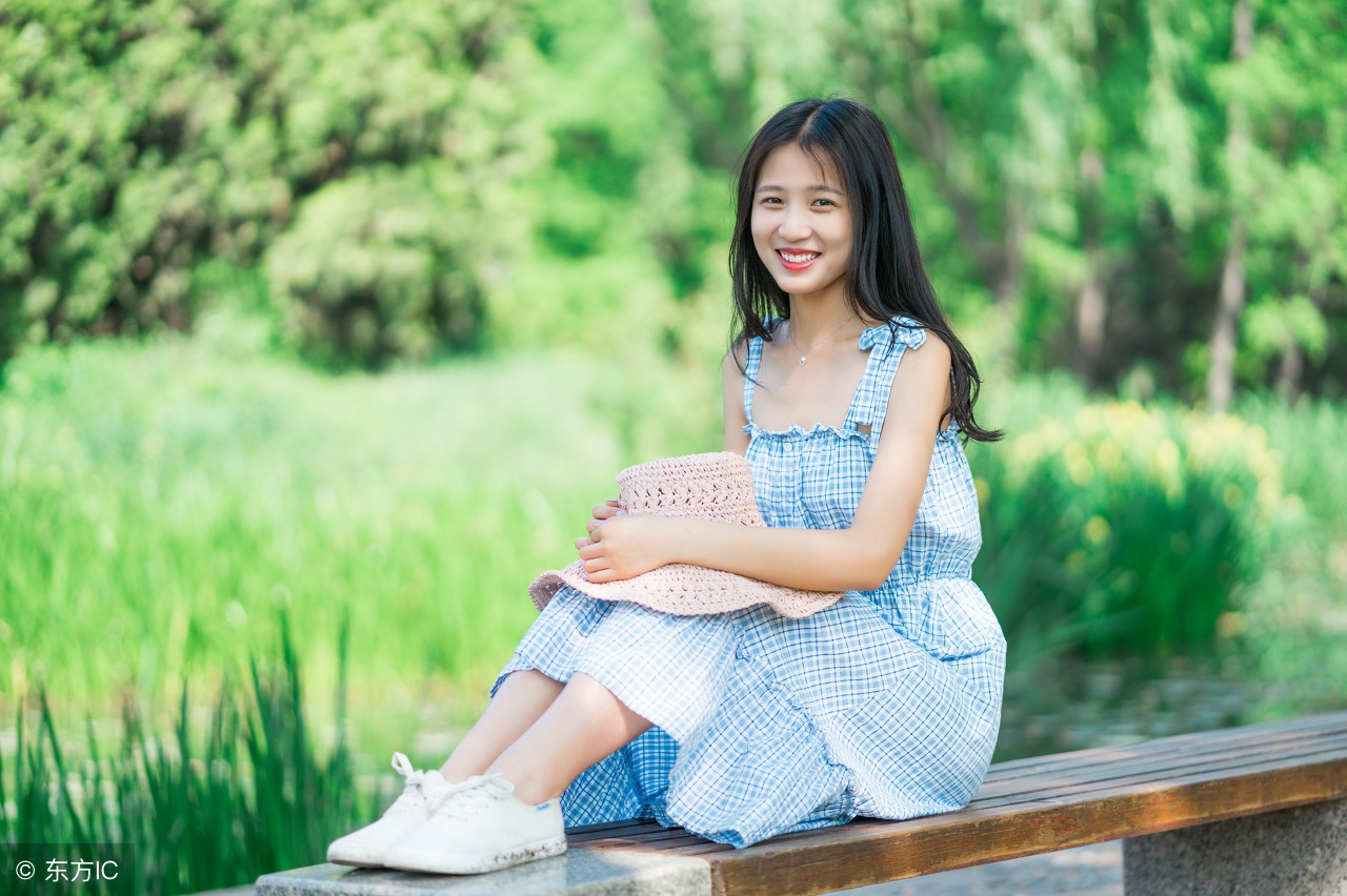 男人长期想和你在一起有五种表现,男人想和你在一起才会在意什么