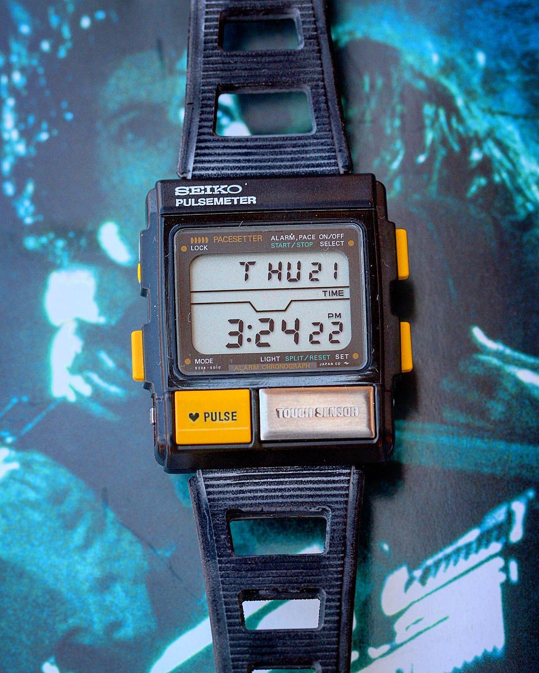 小学生电子手表没有戴是不是坏了,小学生戴什么电子表