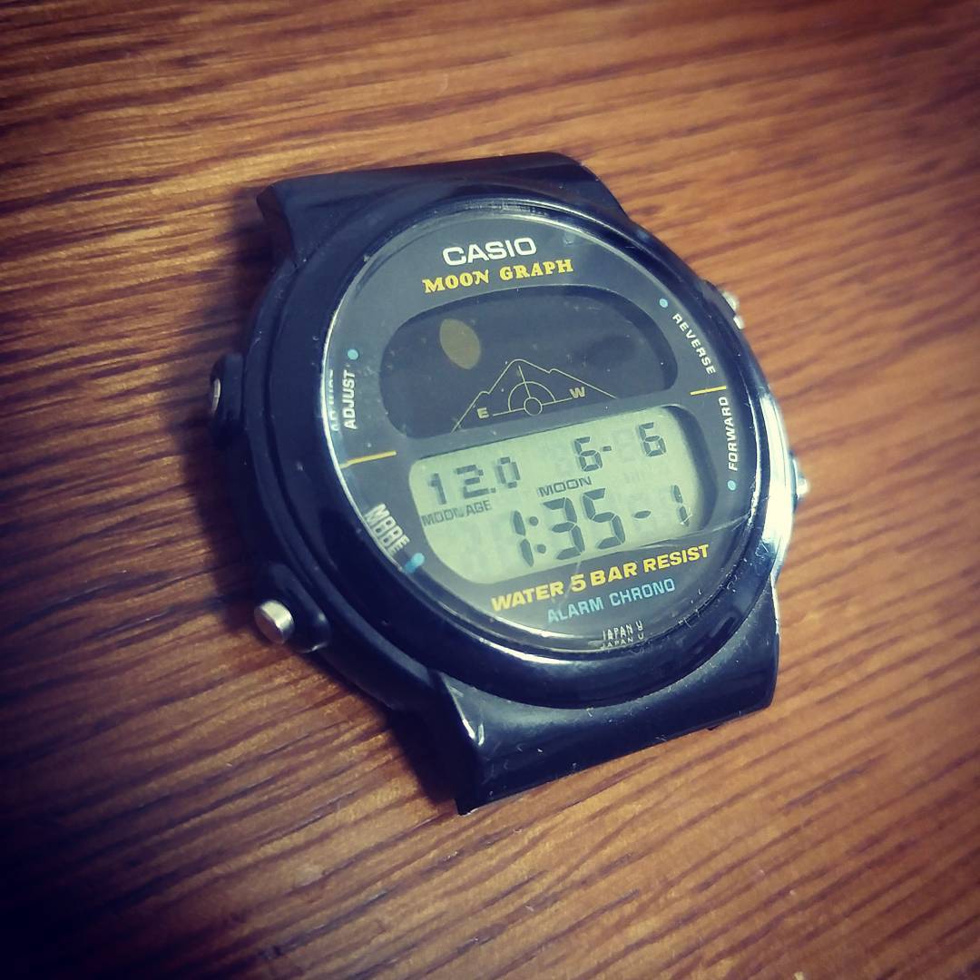 小学生电子手表没有戴是不是坏了,小学生戴什么电子表