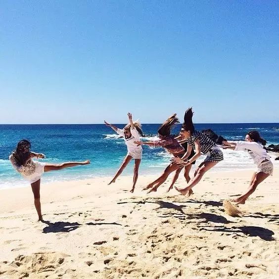 集体照就要这样拍,护士节科室集体创意照