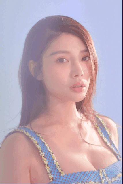 跟柳岩比哪个身材好,与柳岩比身材