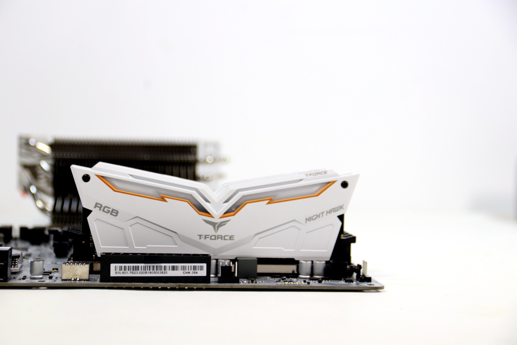 第七代和第八代酷睿,第九代酷睿和第八代酷睿