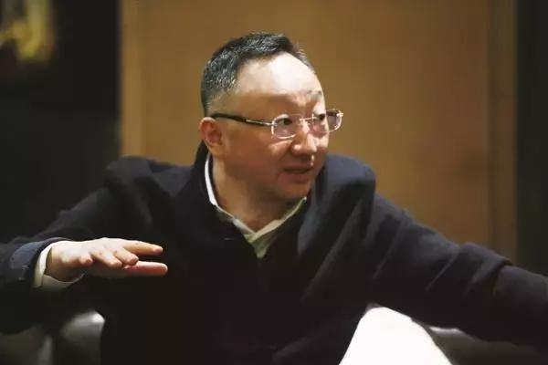 袁亚非事件,袁亚非债务