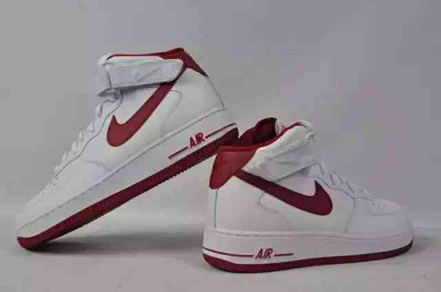 扒篮球鞋,灌篮高手三井寿耐克篮球鞋