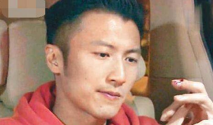 杨紫琼的脚多大,杨紫琼脚趾畸形图片