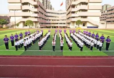 重庆这些“土豪”学校,从幼儿园开始就读不起了……