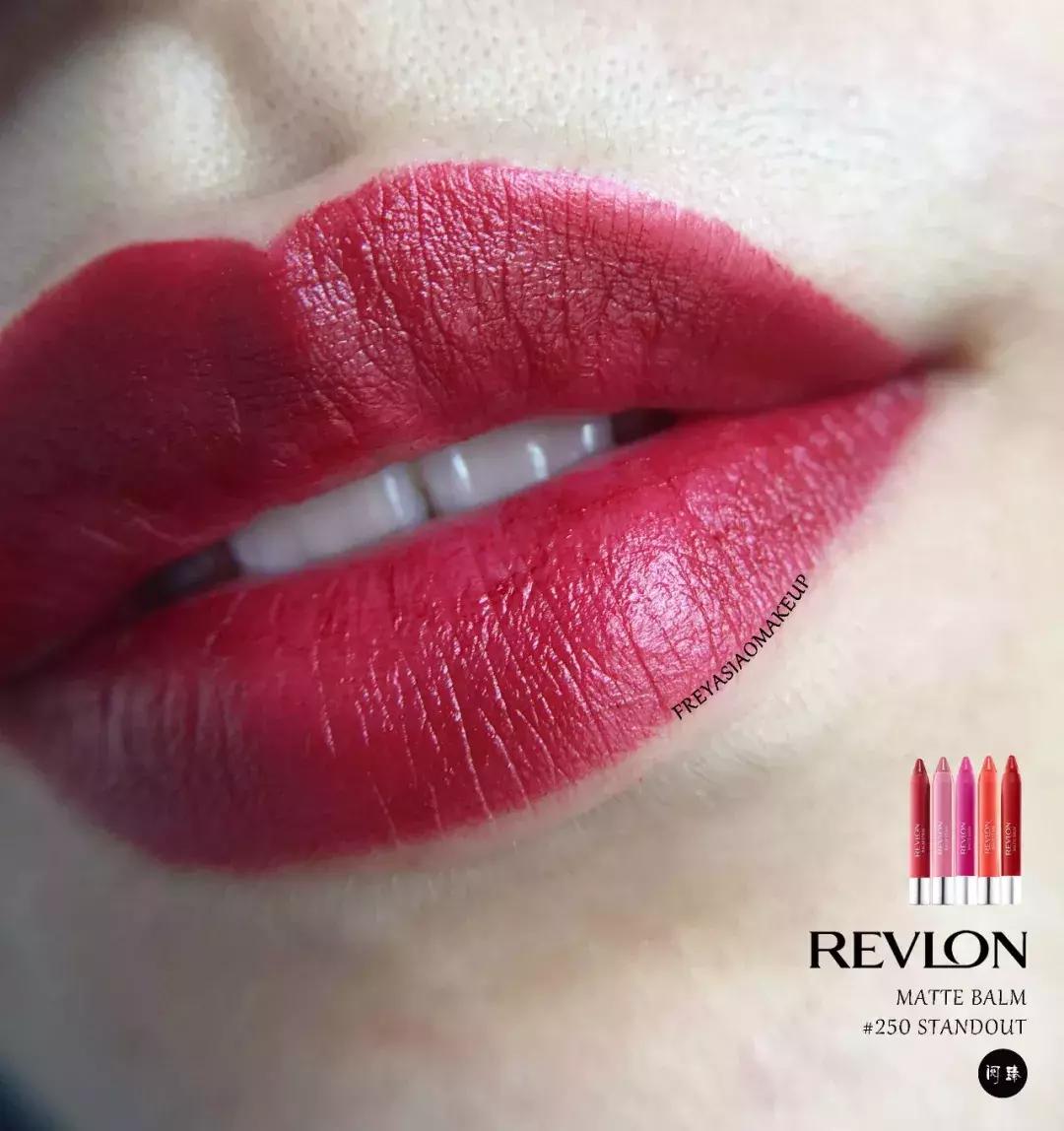 试色唇膏开箱视频,露华浓口红经典黑管唇膏