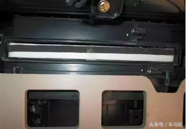 长安cs35plus空调滤芯怎么更换,大众crosspolo空调滤芯更换教程