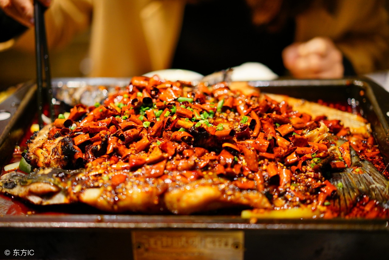 去重庆吃什么美食地道,领略重庆山城