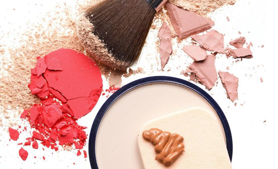 粉饼上底妆的正确用法普通粉饼,粉饼底妆怎么化干净服帖