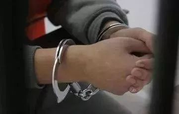 检察官愤怒片段,检察官发怒完整视频