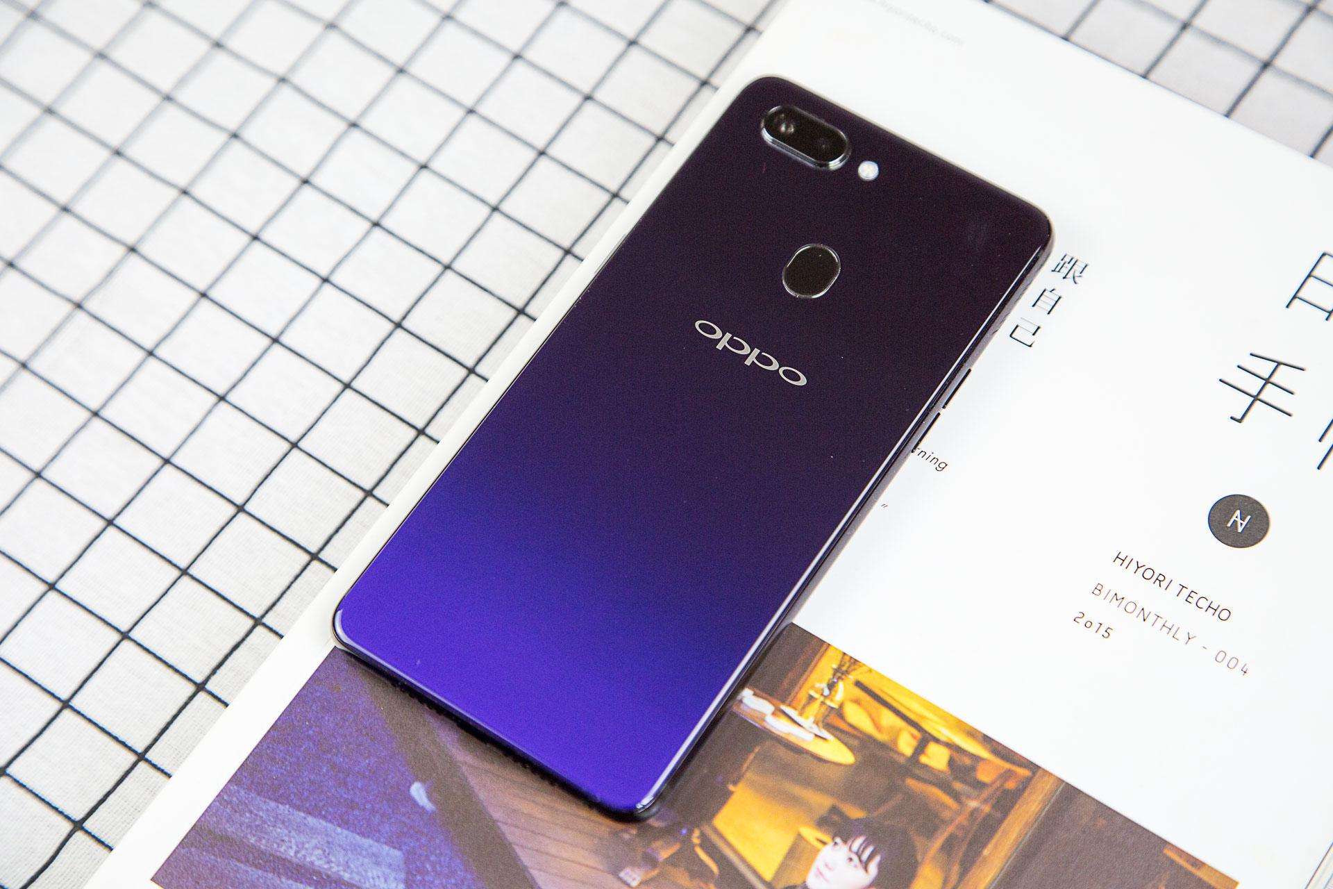 oppor17是刘海屏还是水滴屏,oppor17是水滴屏吗