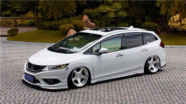 从“背书包穿校服”到毕业一身朴素白衣，福建车友打造超帅本田杰德