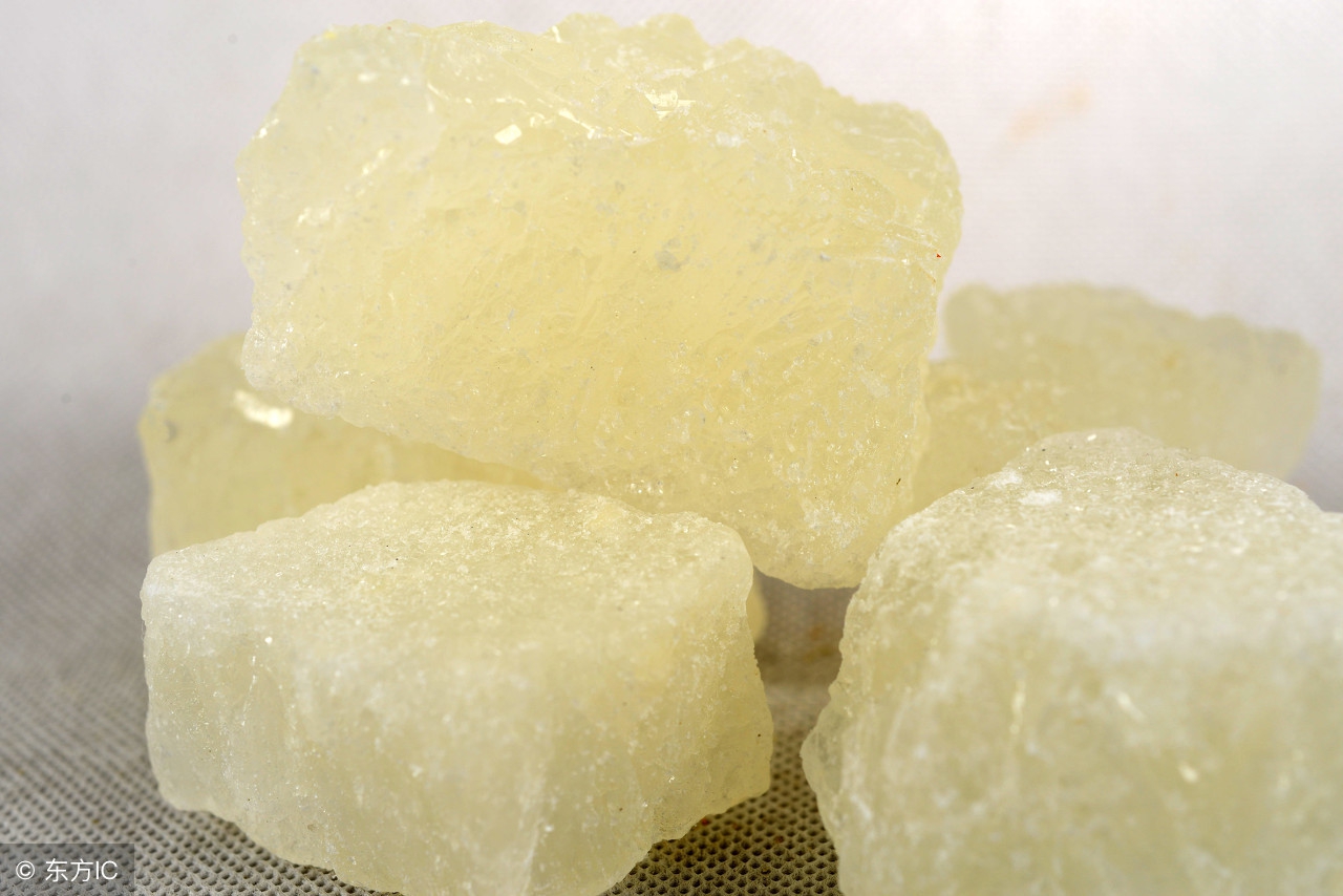 春困秋乏夏打盹冬不醒什么原因,晚上老失眠白天睡不着是什么病