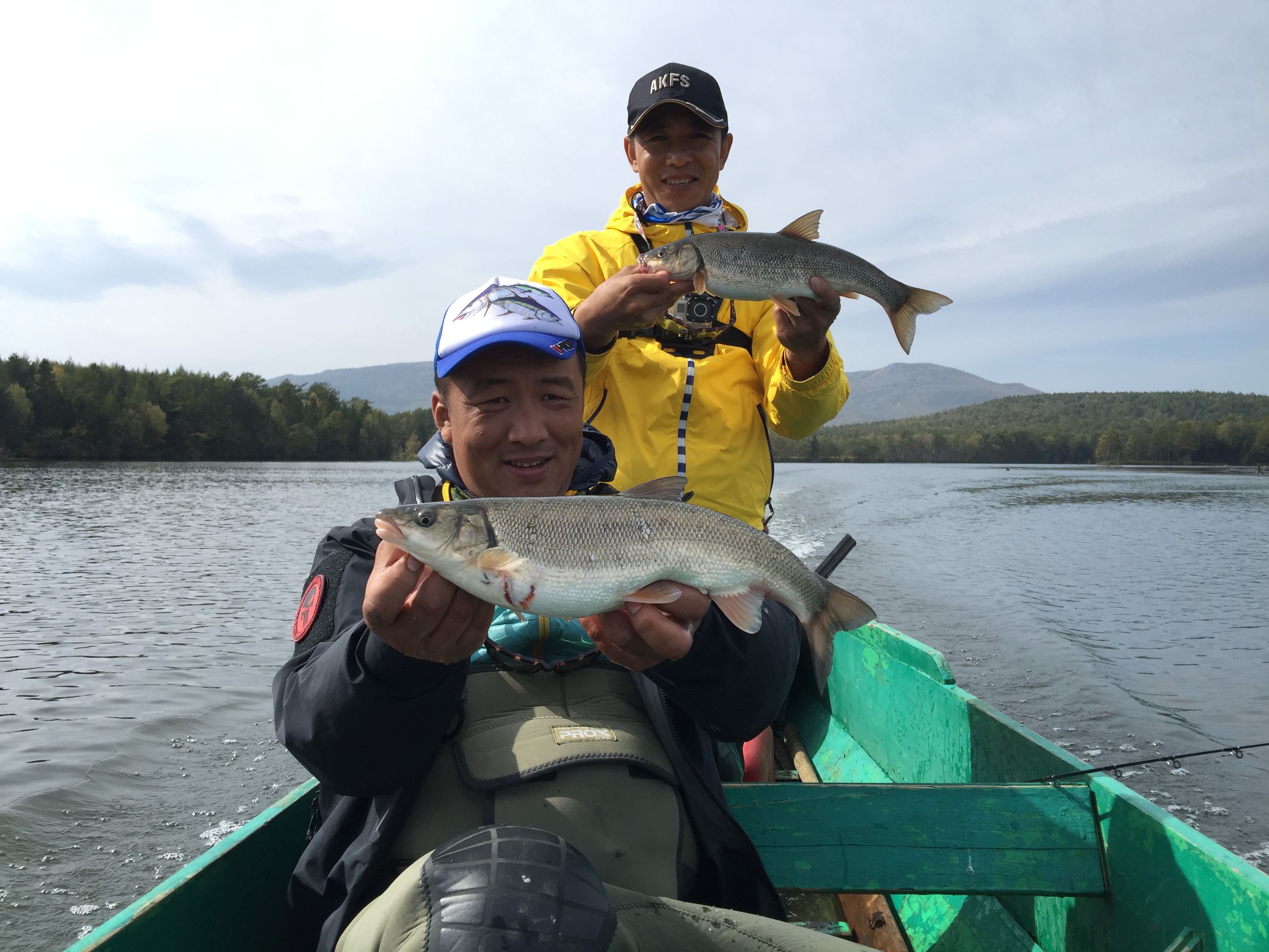中国钓鱼爱好者海上钓鱼,中国钓鱼人海钓视频