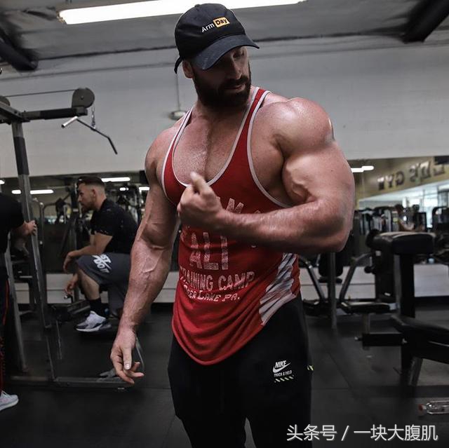 深蹲核心激活训练方法,健身房促睾的健身动作