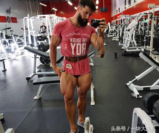 深蹲核心激活训练方法,健身房促睾的健身动作