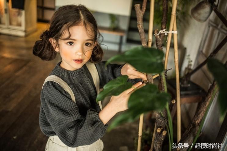 最美混血小女孩中国,混血萝莉雀斑小女孩