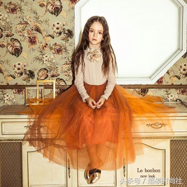 最美混血小女孩中国,混血萝莉雀斑小女孩