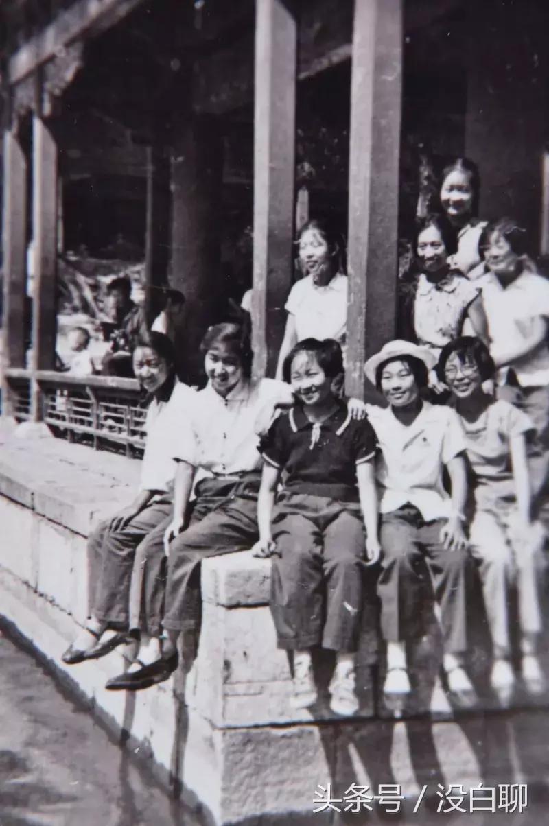 北京大爷说不跟年轻人说话有代沟,北京大爷说人和人认知差距