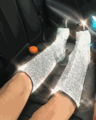 闪闪惹人爱|即使是去拯救世界,女生也要BlingBling!