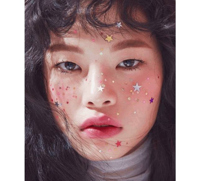 闪闪惹人爱|即使是去拯救世界,女生也要BlingBling!