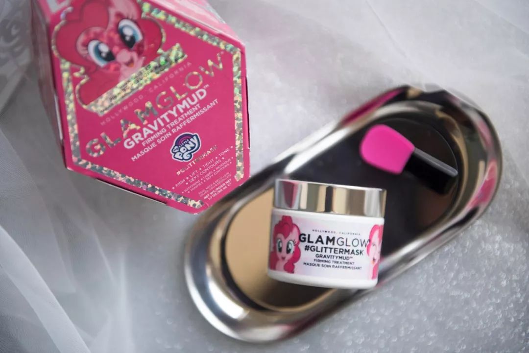 闪闪惹人爱|即使是去拯救世界,女生也要BlingBling!