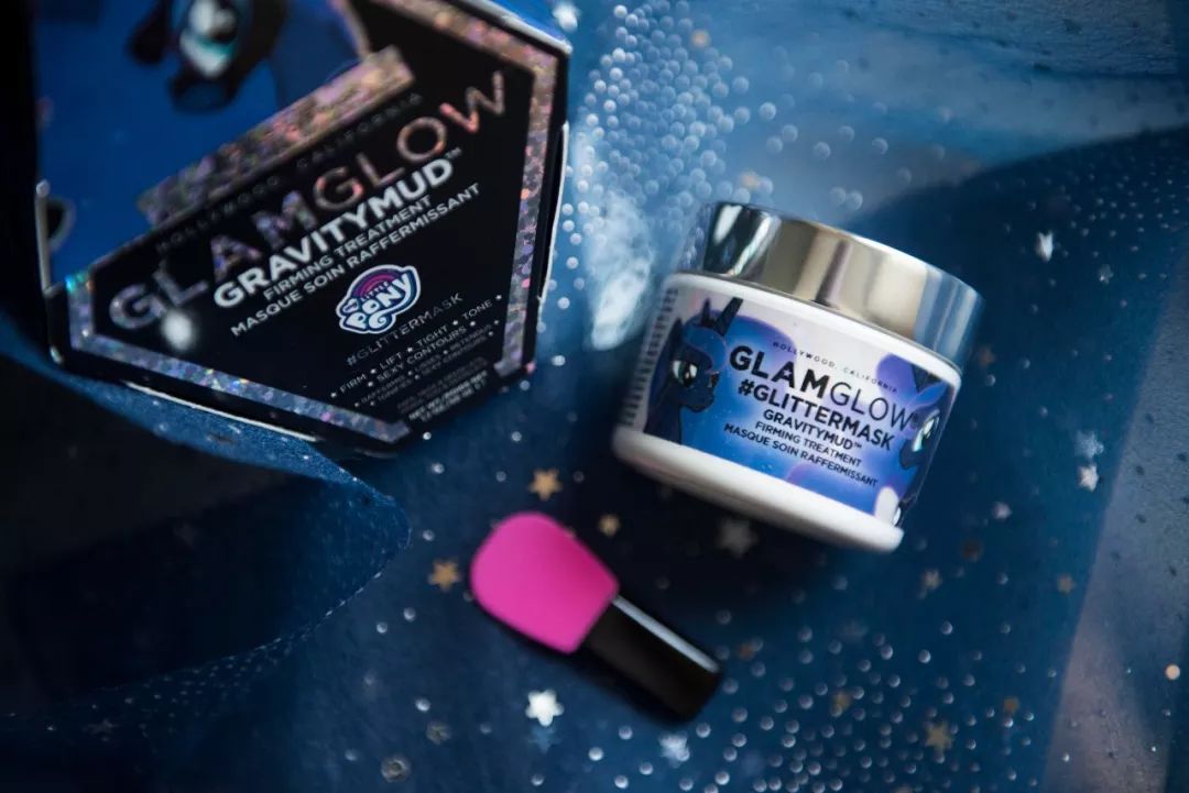 闪闪惹人爱|即使是去拯救世界,女生也要BlingBling!