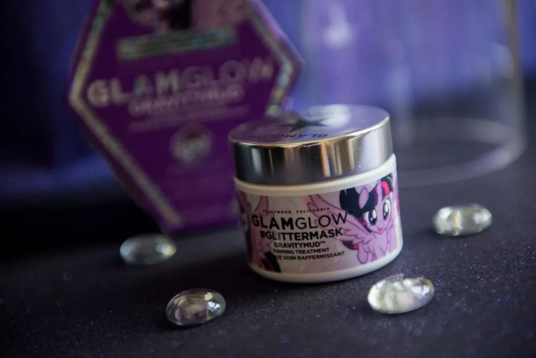 闪闪惹人爱|即使是去拯救世界,女生也要BlingBling!