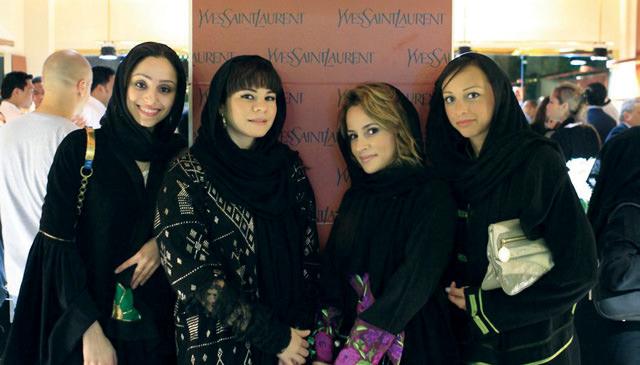 沙特阿拉伯的社交礼仪和禁忌,在沙特阿拉伯问候是正式的吗