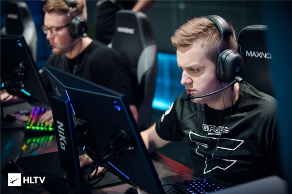 csgo职业比赛失误,csgo职业比赛有人用鼠标宏吗