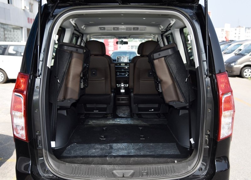 东风风行f600发动机质量怎么样,东风风行f600商务车七座尺寸