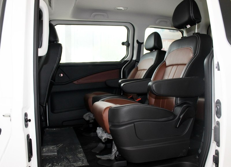 东风风行f600发动机质量怎么样,东风风行f600商务车七座尺寸